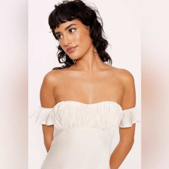 Satin Ruched Bust Bardot Maxi Dress US4 - Picture 4 of 4